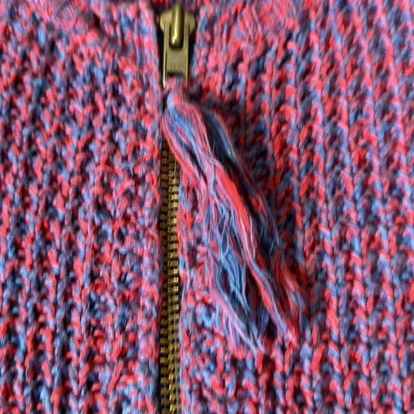 ARITZIA WILFRED FREE Blue Red Rib Knit Zip Up Cardigan Sweater Tassel Size S - Picture 3 of 6